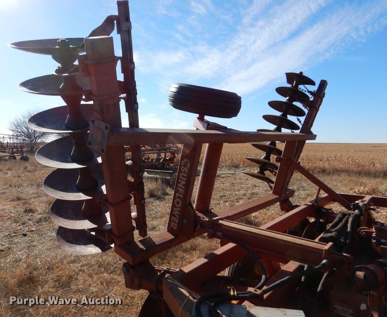 image for item IV9925 Sunflower 80TA-18  double off-set disk