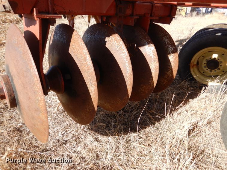 image for item IV9925 Sunflower 80TA-18  double off-set disk