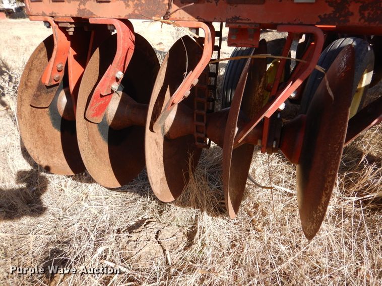 image for item IV9925 Sunflower 80TA-18  double off-set disk