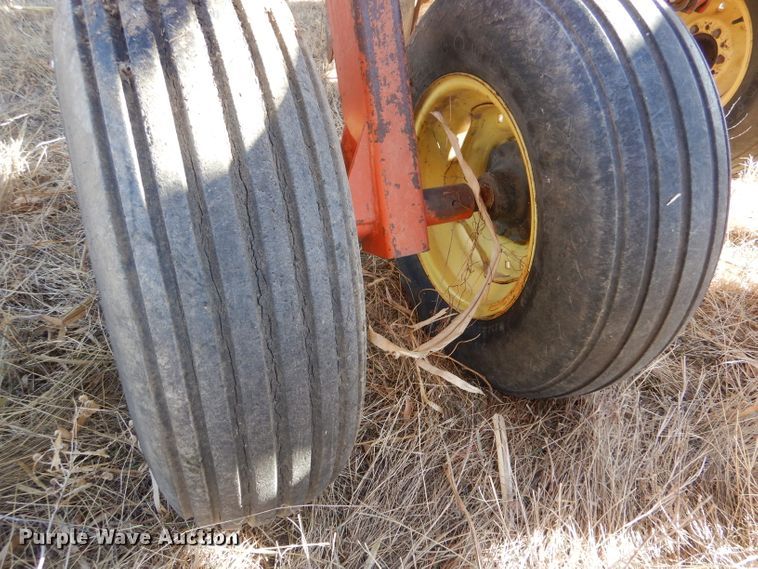 image for item IV9925 Sunflower 80TA-18  double off-set disk