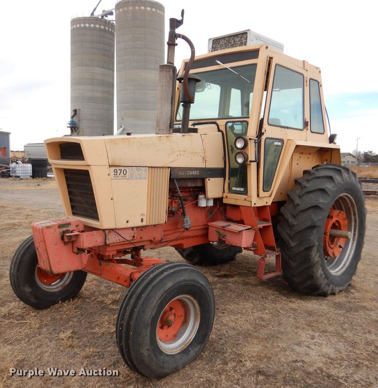 image for item IV9958 1971 Case 970 Agri King  tractor