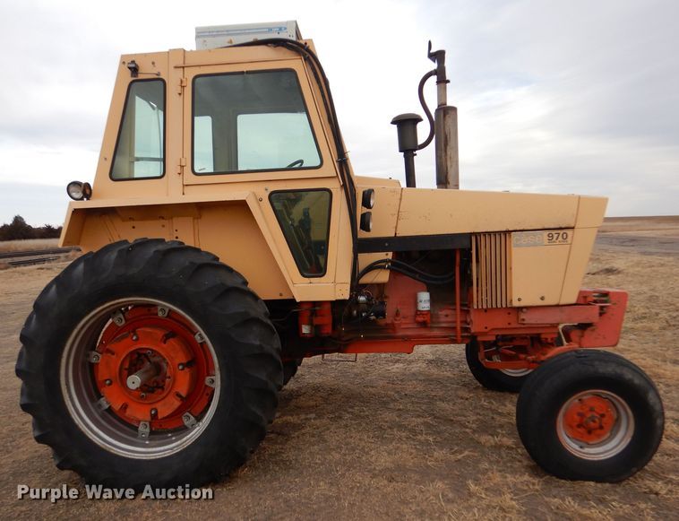 image for item IV9958 1971 Case 970 Agri King  tractor
