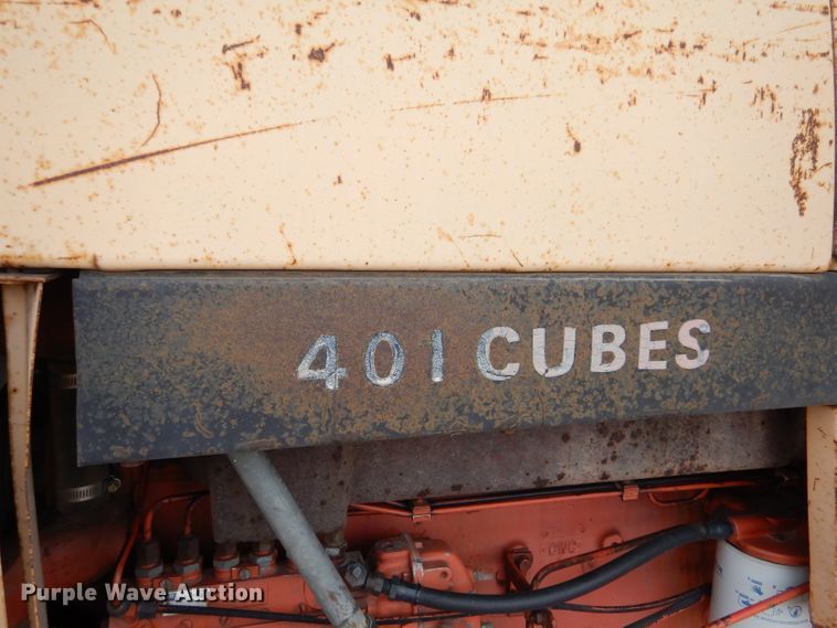 image for item IV9958 1971 Case 970 Agri King  tractor