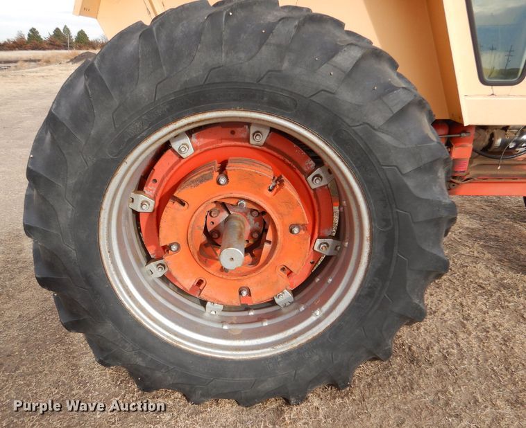 image for item IV9958 1971 Case 970 Agri King  tractor