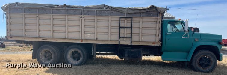 image for item IX9708 1973 Chevrolet C65  grain truck