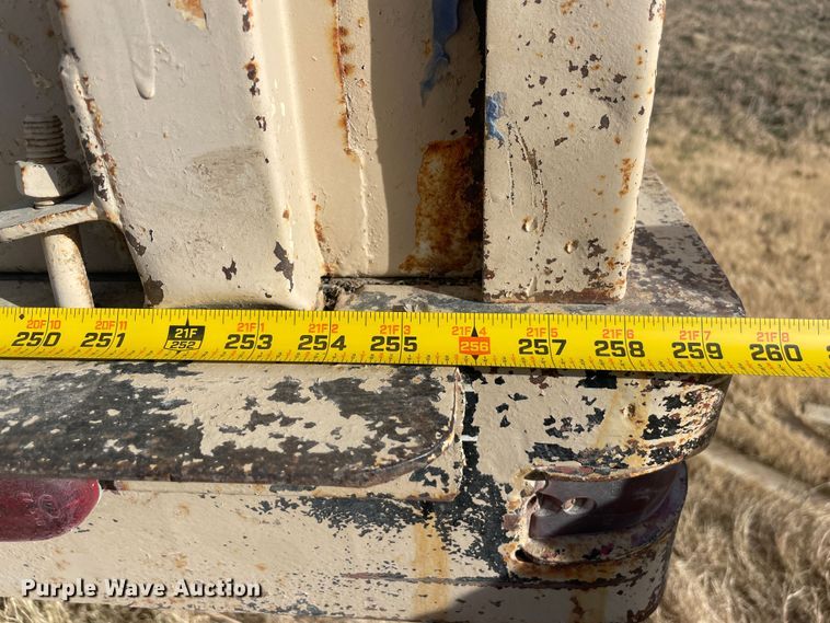 image for item IX9708 1973 Chevrolet C65  grain truck