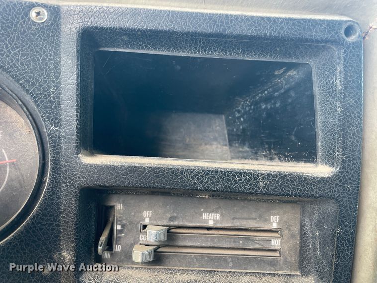 image for item IX9708 1973 Chevrolet C65  grain truck