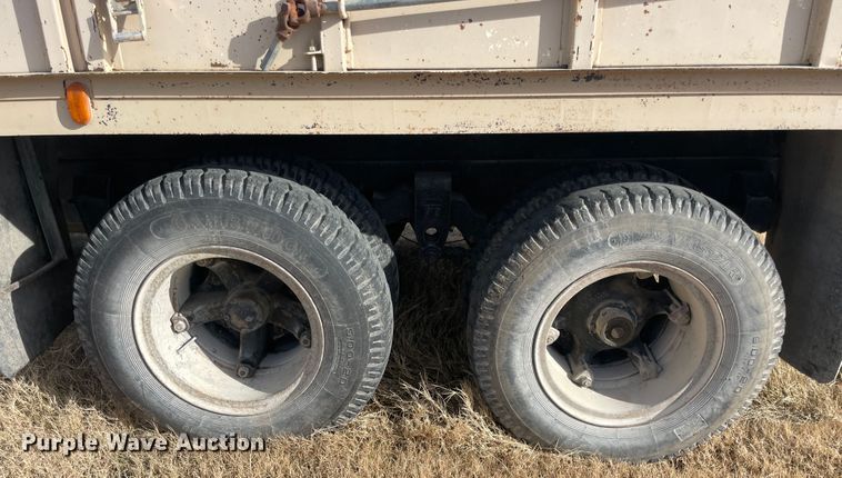 image for item IX9708 1973 Chevrolet C65  grain truck