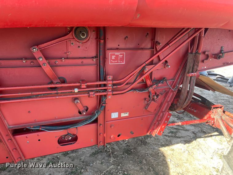 image for item IX9709 1987 Case IH 1660  RWA combine