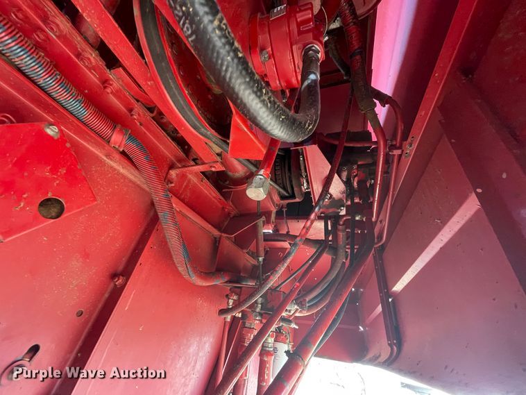 image for item IX9709 1987 Case IH 1660  RWA combine