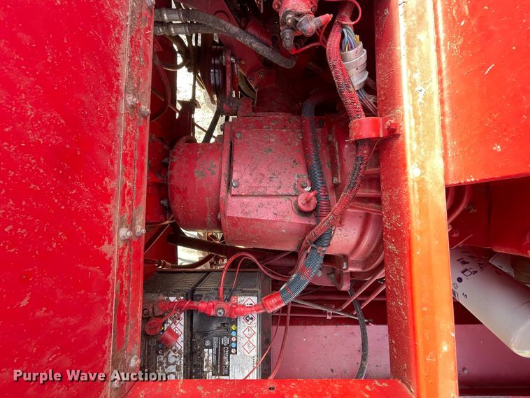 image for item IX9709 1987 Case IH 1660  RWA combine