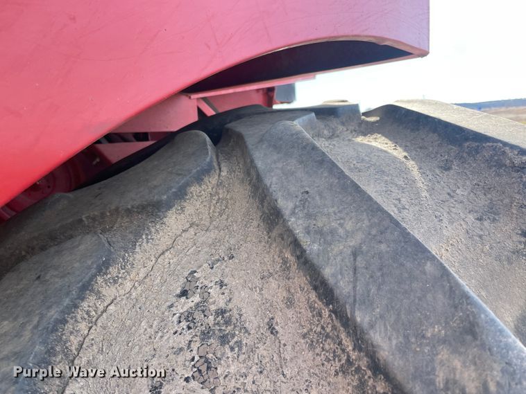 image for item IX9709 1987 Case IH 1660  RWA combine