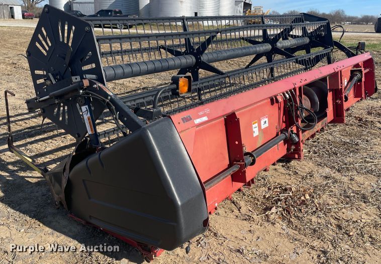 image for item IX9710 1997 Case IH 1020  flex head