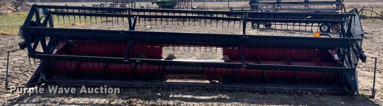 image for item IX9710 1997 Case IH 1020  flex head