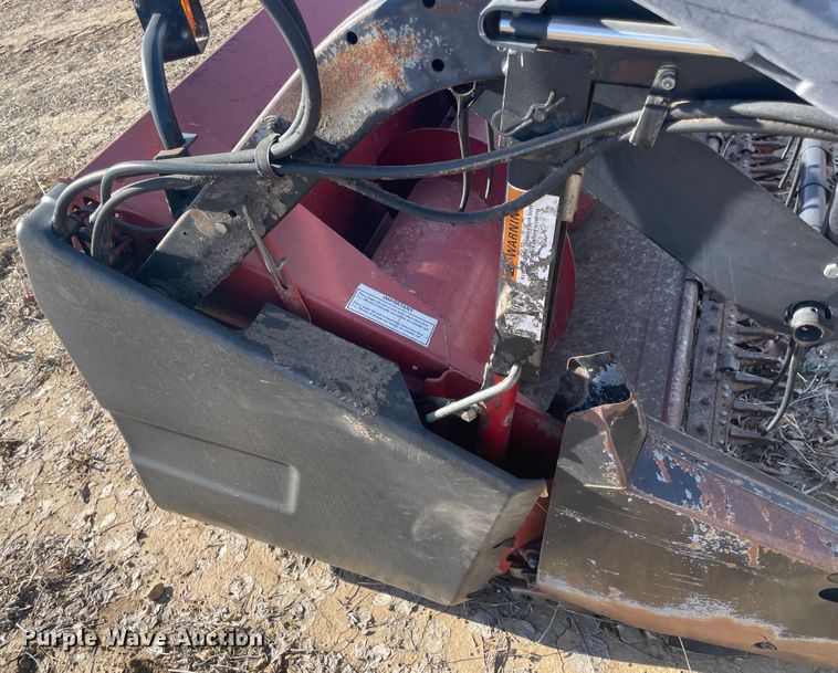 image for item IX9710 1997 Case IH 1020  flex head