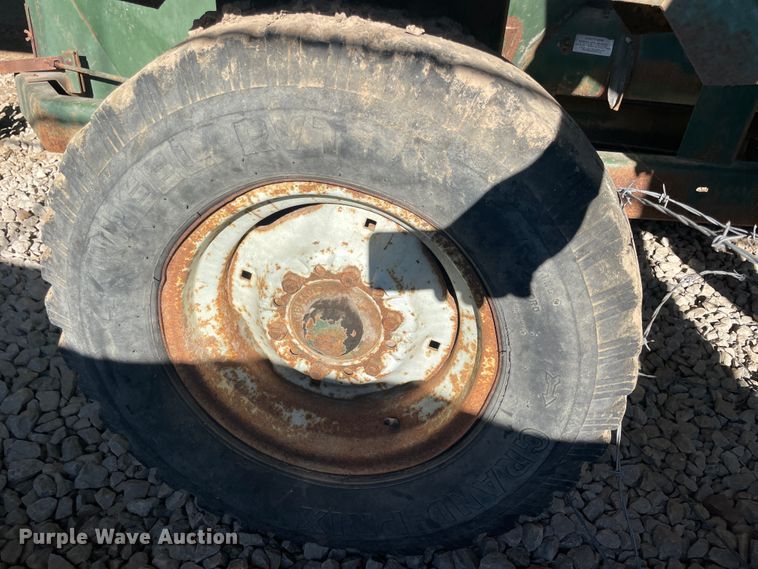 image for item IX9724 Arts-Way 325  feed grinder/mixer