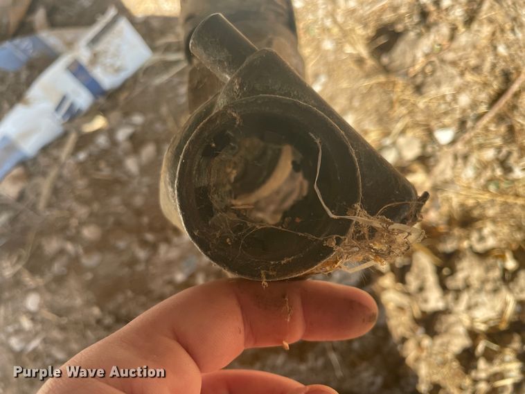 image for item IX9726 John Deere E0400  feed grinder/mixer