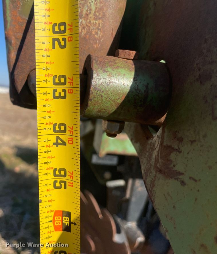 image for item IX9727 John Deere 7000  no-till planter