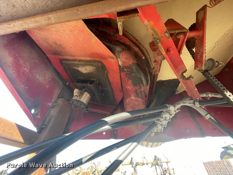 image for item IX9728 International Harvester 800  planter