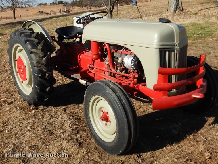 image for item JJ9807 Ford 9N  tractor