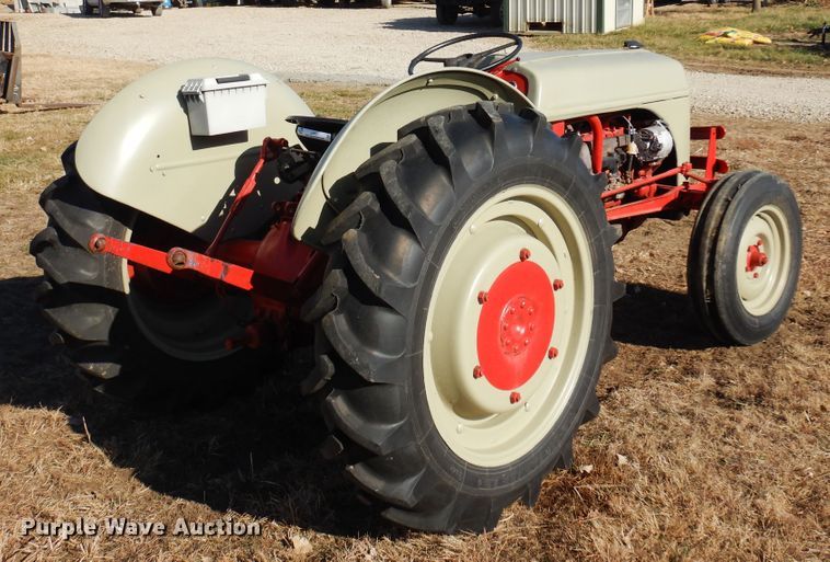 image for item JJ9807 Ford 9N  tractor