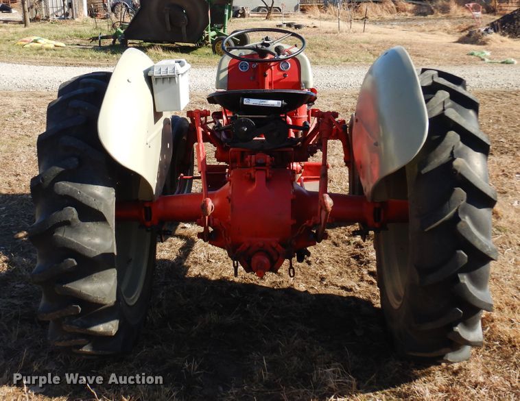 image for item JJ9807 Ford 9N  tractor
