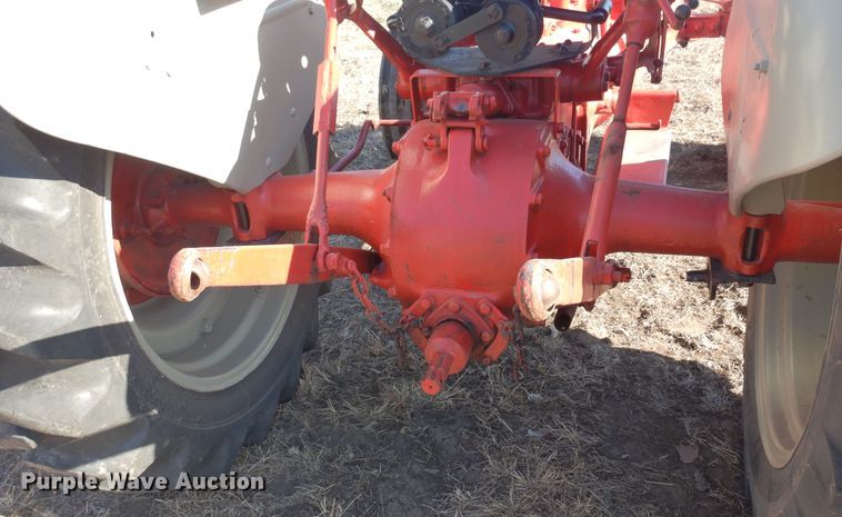 image for item JJ9807 Ford 9N  tractor