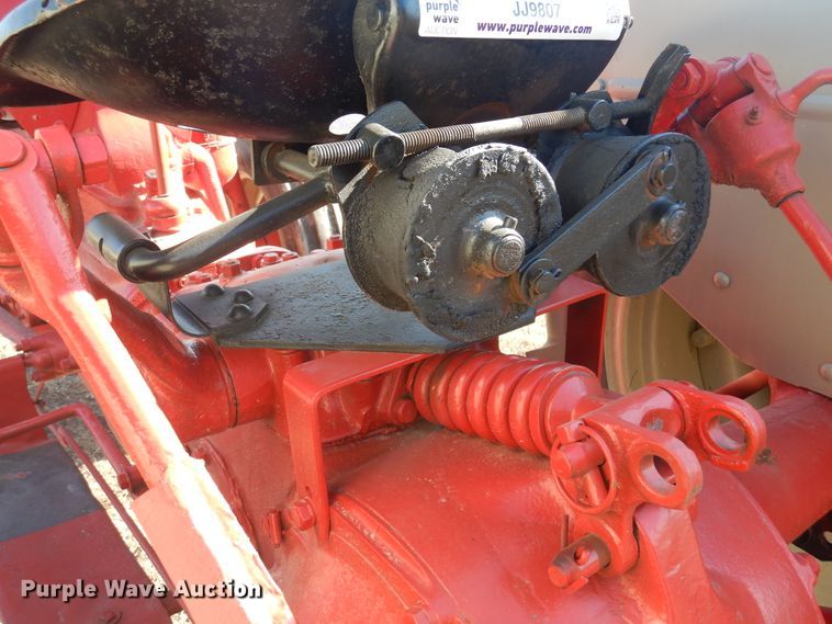 image for item JJ9807 Ford 9N  tractor