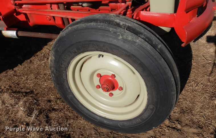 image for item JJ9807 Ford 9N  tractor