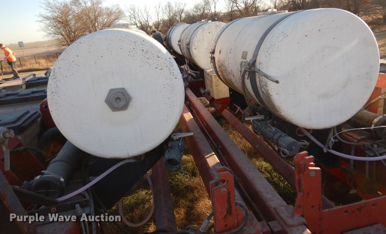 image for item JJ9827 AGCO White 6180  planter