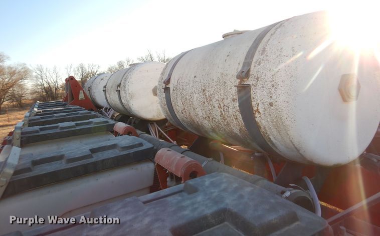 image for item JJ9827 AGCO White 6180  planter