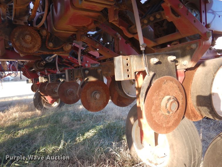 image for item JJ9827 AGCO White 6180  planter