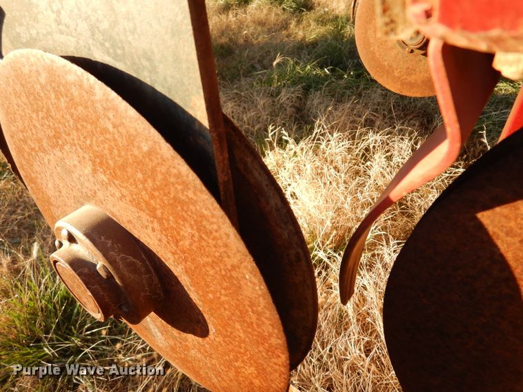 image for item JJ9827 AGCO White 6180  planter