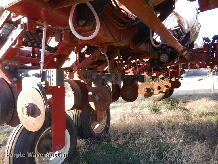 image for item JJ9827 AGCO White 6180  planter