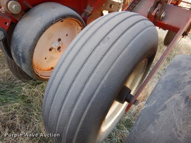 image for item JJ9827 AGCO White 6180  planter