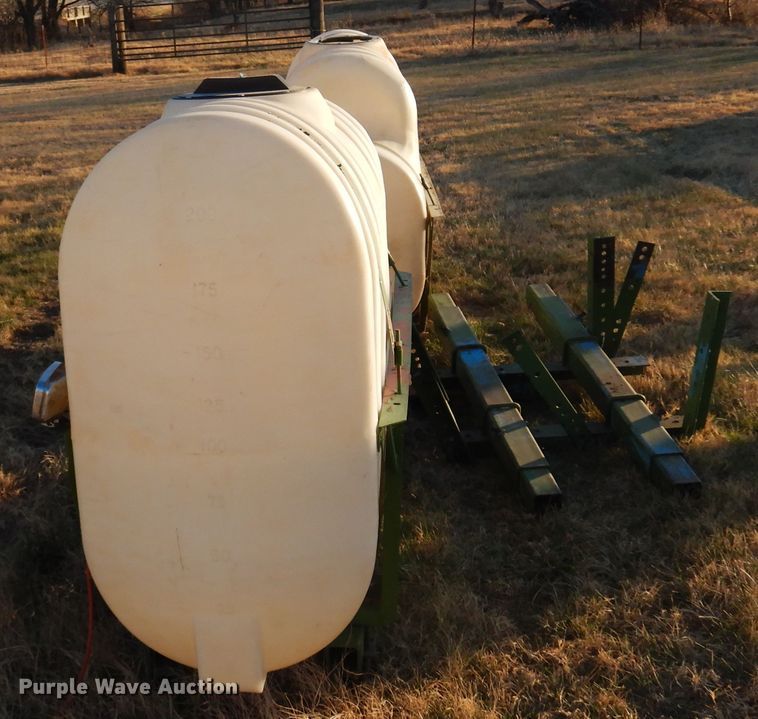 image for item JJ9828 (2) saddle tanks