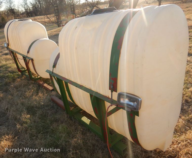 image for item JJ9828 (2) saddle tanks