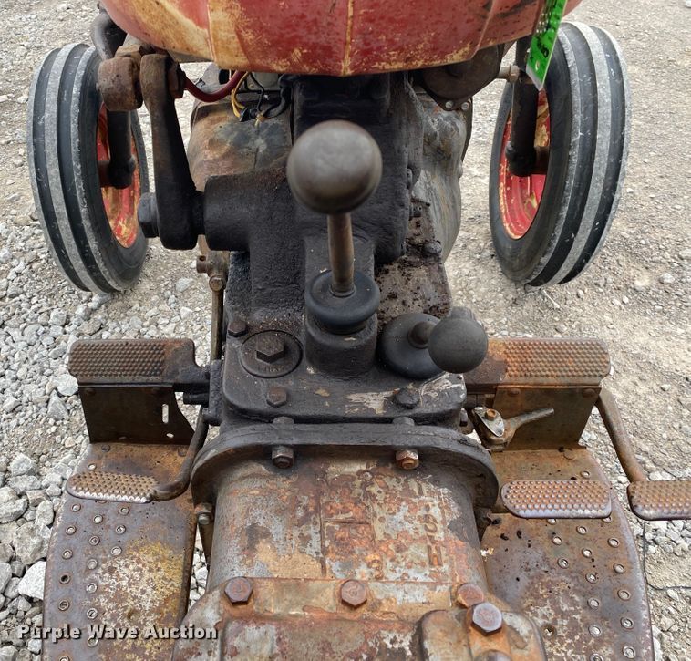 image for item JN9128 1956 Ferguson F40  tractor