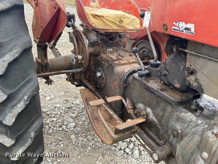 image for item JN9128 1956 Ferguson F40  tractor