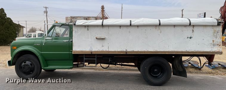 image for item JX9877 1970 Chevrolet C50  grain truck