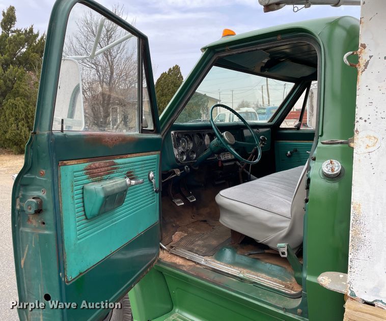 image for item JX9877 1970 Chevrolet C50  grain truck