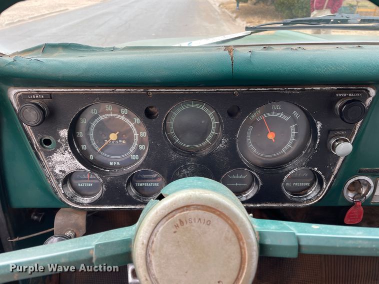 image for item JX9877 1970 Chevrolet C50  grain truck