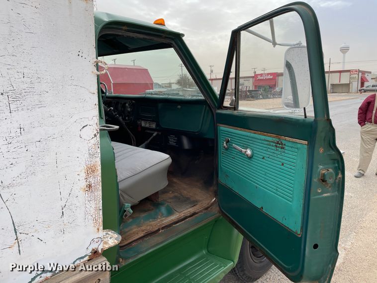image for item JX9877 1970 Chevrolet C50  grain truck