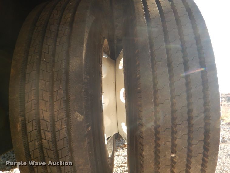 image for item DH7329 2021 Viking VFDD49R18F40T  double drop deck equipment trailer