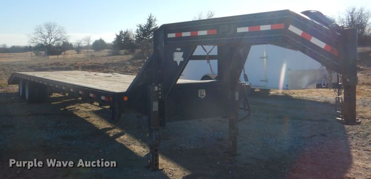 image for item DH7330 2014 PJ FD402  equipment trailer