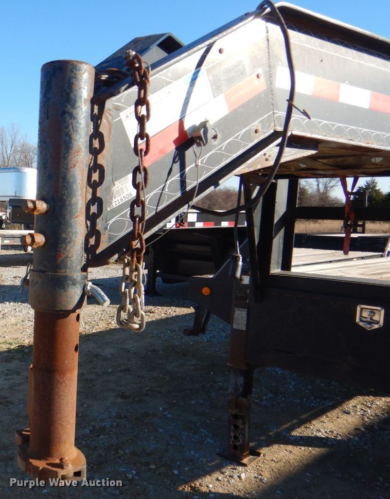 image for item DH7330 2014 PJ FD402  equipment trailer