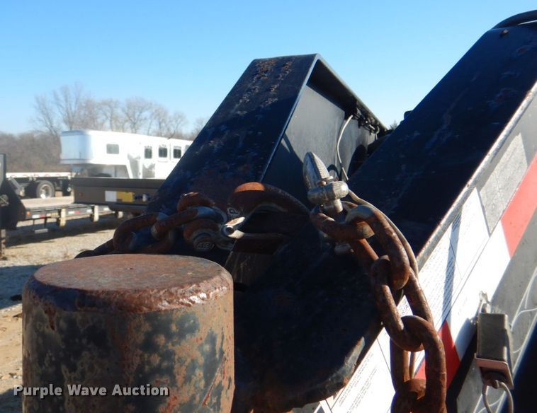 image for item DH7330 2014 PJ FD402  equipment trailer