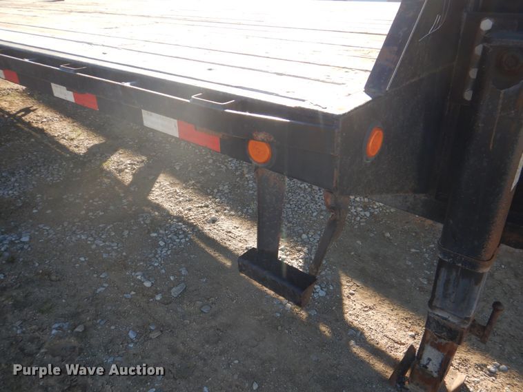image for item DH7330 2014 PJ FD402  equipment trailer