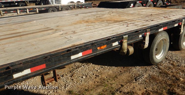 image for item DH7330 2014 PJ FD402  equipment trailer