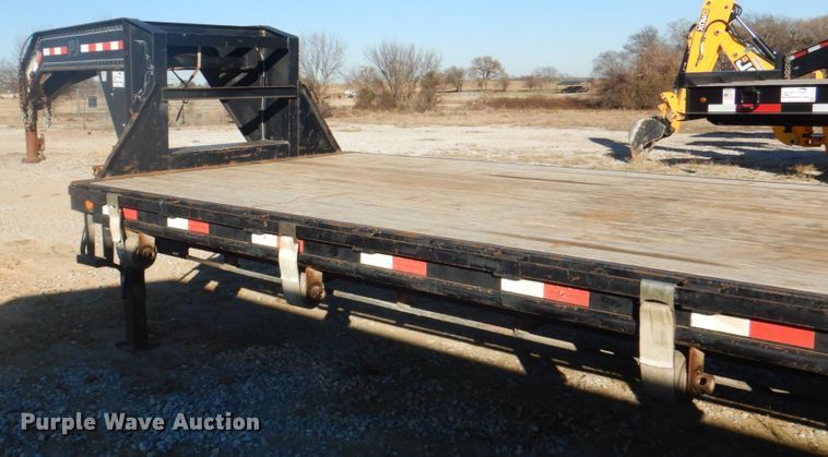 image for item DH7330 2014 PJ FD402  equipment trailer